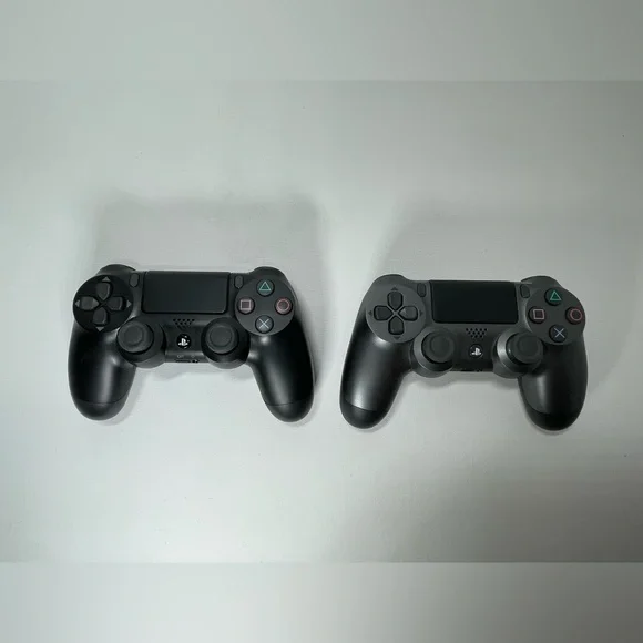 Xbox One and PlayStation 4 Console Bundle with Controllers - White and Black - Picture 5 of 14